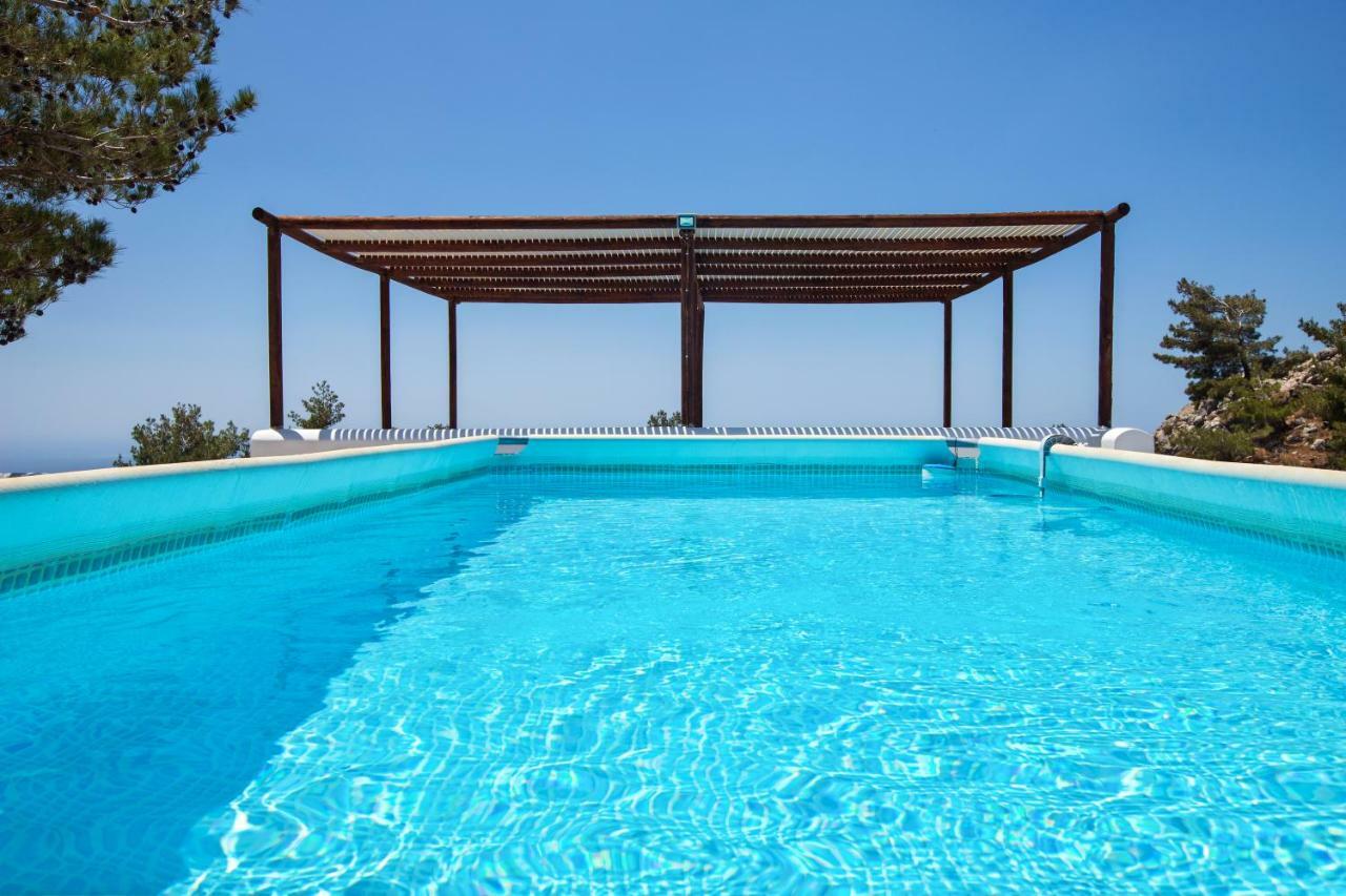 Villa M - Villa With Private Pool And Yard Anatolí Exterior photo